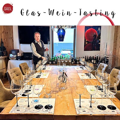 Wusstest du, dass derselbe Wein aus verschiedenen Gläsern völlig anders schmeckt? Sepp sagt immer: „Ein Top-Wein aus einem Standardglas bringt dir vielleicht 60 % des Potenzials.